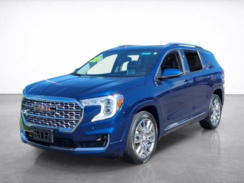 Certified 2022 GMC Terrain Denali AWD/4WD image 1