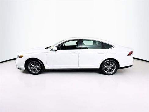 Used 2024 Honda Accord EX image 4