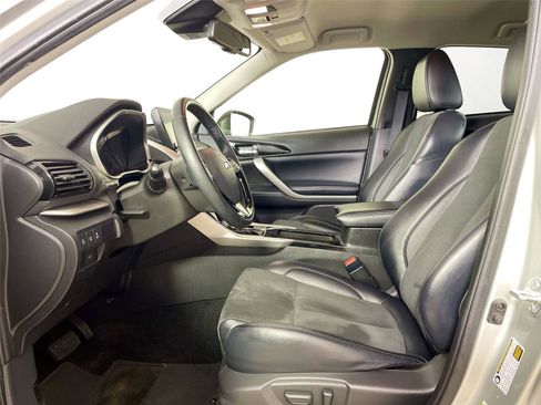 Used 2024 Mitsubishi Eclipse Cross SE AWD/4WD image 5