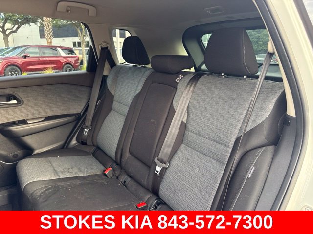 Used 2023 Nissan Rogue SV FWD image 11