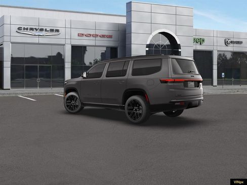 New 2026 Jeep Grand Wagoneer Limited AWD/4WD image 4
