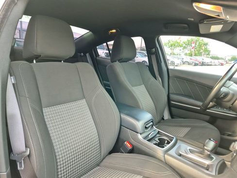 Used 2023 Dodge Charger SXT RWD image 21