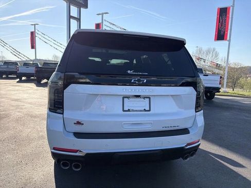 New 2026 Chevrolet Tahoe Premier w/ Sun And Tow Package AWD/4WD image 5