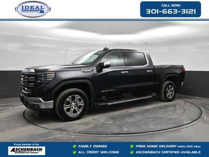 Used 2022 GMC Sierra 1500 SLT w/ SLT Convenience Package