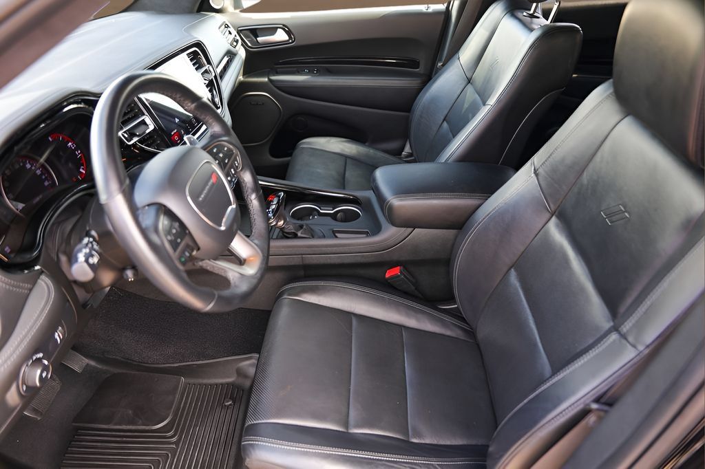 Used 2022 Dodge Durango Citadel RWD image 9