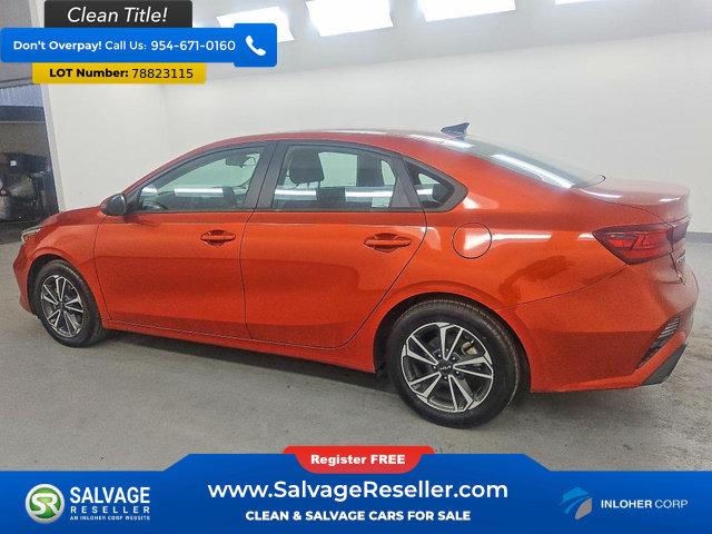 Used 2023 Kia Forte LXS w/ LXS Technology Package FWD image 3