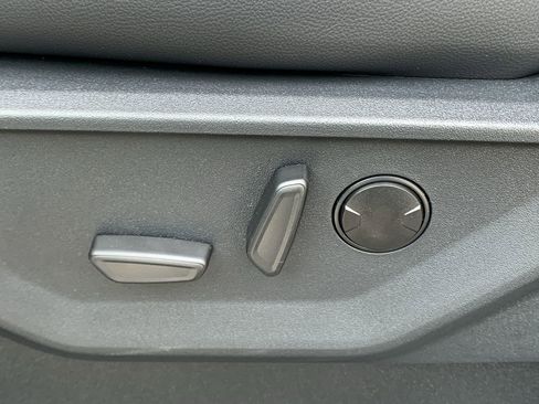 New 2026 Ford F250 Lariat w/ FX4 Off-Road Package image 23