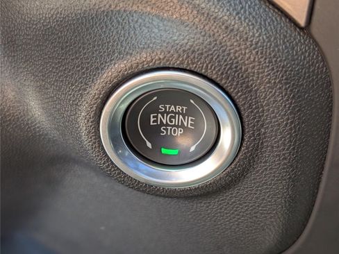 Used 2022 Chevrolet Silverado 1500 Custom AWD/4WD image 23