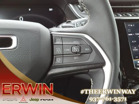 Certified 2024 Jeep Grand Cherokee Altitude image 19