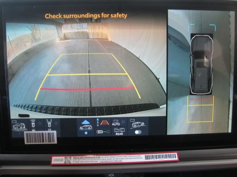 New 2025 Toyota 4Runner TRD Off-Road Premium image 18