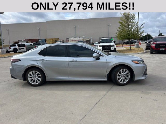 Used 2024 Toyota Camry LE FWD image 2