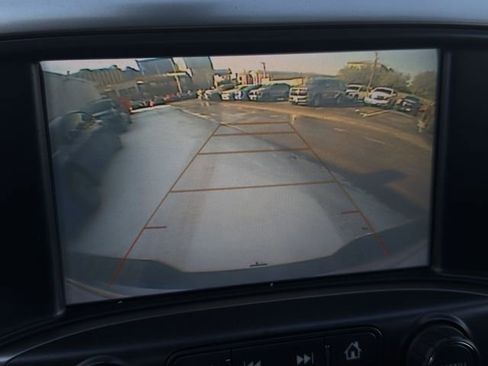 Used 2018 Chevrolet Silverado 1500 LT w/ LT Eassist Package image 19