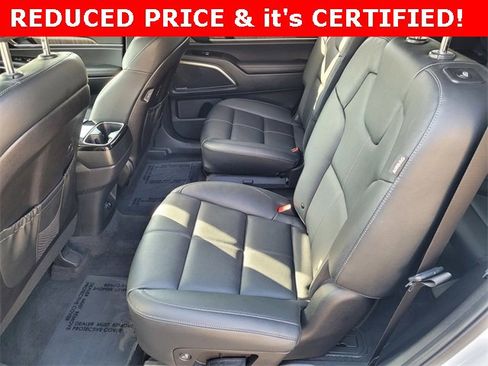 Certified 2025 Kia Telluride SX w/ SX Captain's Chair Package image 9