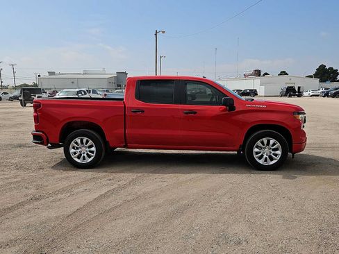 New 2026 Chevrolet Silverado 1500 Custom RWD image 9