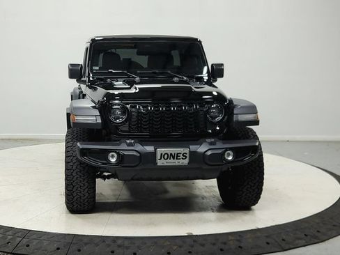 Used 2026 Jeep Wrangler Unlimited Sport AWD/4WD image 3
