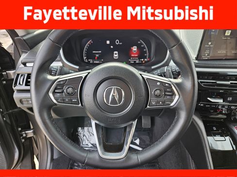 Used 2025 Acura MDX SH-AWD image 25