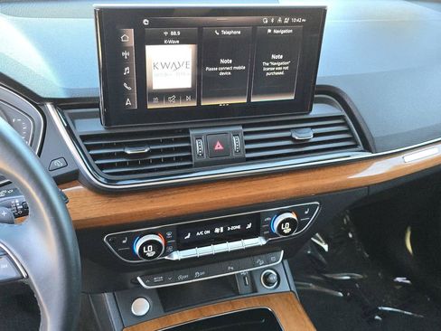 Used 2023 Audi Q5 2.0T Premium w/ Convenience Package image 27