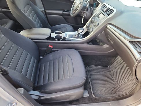 Used 2014 Ford Fusion SE image 14