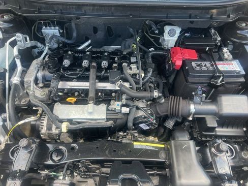 Used 2022 Nissan Kicks S FWD image 27