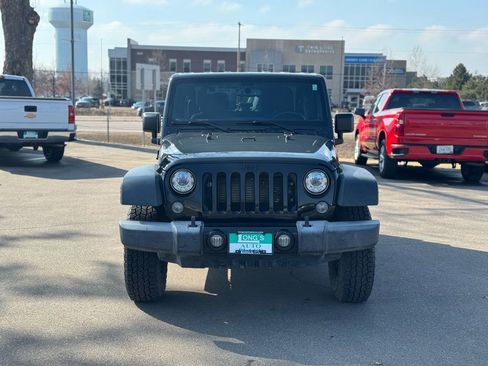 Used 2017 Jeep Wrangler Sport image 3
