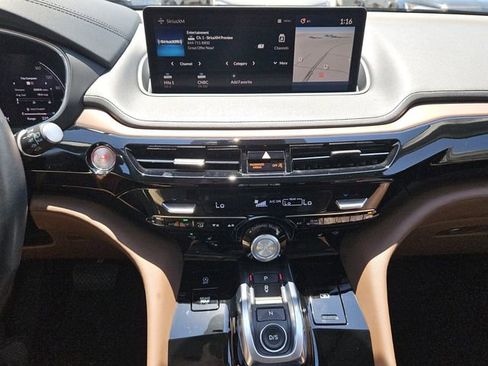 Used 2022 Acura MDX SH-AWD w/ Technology Package image 8