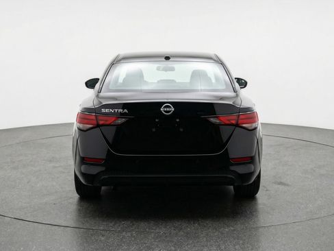 Used 2025 Nissan Sentra SV image 7