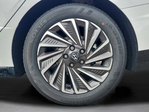 New 2025 Hyundai Sonata SEL image 5