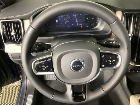 New 2026 Volvo XC90 B5 Core image 30