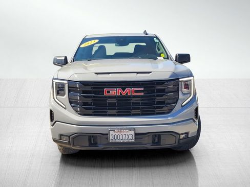 Used 2024 GMC Sierra 1500 Elevation w/ X31 Off-Road Package image 2