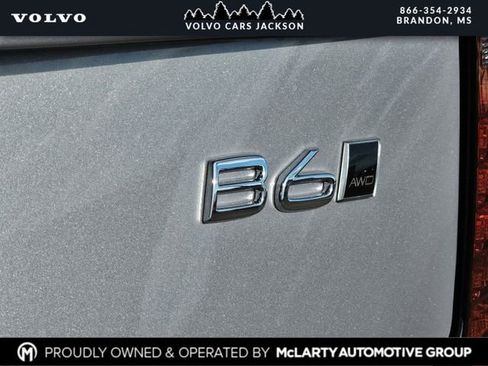 New 2026 Volvo XC90 B6 Plus w/ Protection Package Premier AWD/4WD image 28