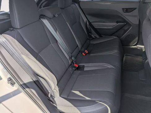 Certified 2025 Subaru Crosstrek 2.0i Premium image 32