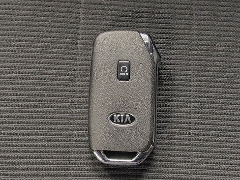 Used 2020 Kia Soul GT-Line Turbo FWD image 32