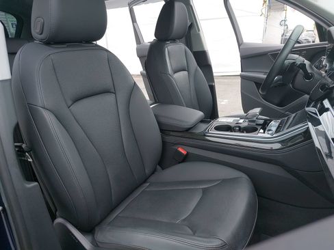Used 2024 Audi Q7 3.0T Prestige AWD/4WD image 10