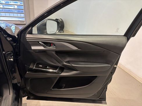 Used 2023 MAZDA CX-9 Touring image 27