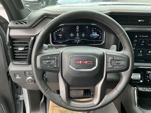 Used 2024 GMC Sierra 1500 AT4 w/ Technology Package AWD/4WD image 16