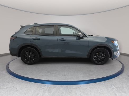Used 2024 Honda HR-V Sport image 4