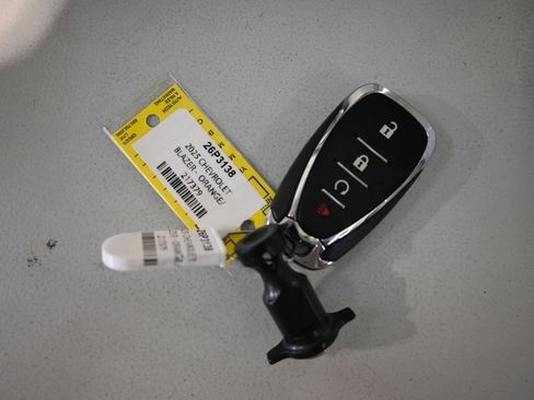 Used 2025 Chevrolet Blazer LT FWD image 22