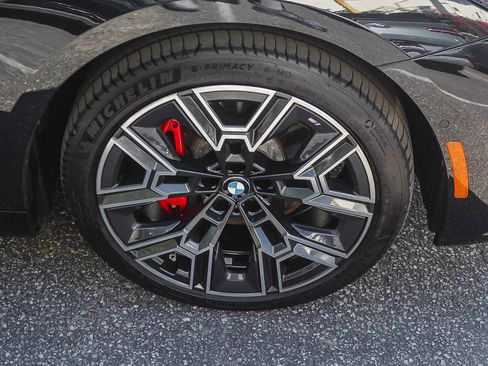 Used 2026 BMW 530i w/ M Sport Package RWD image 9