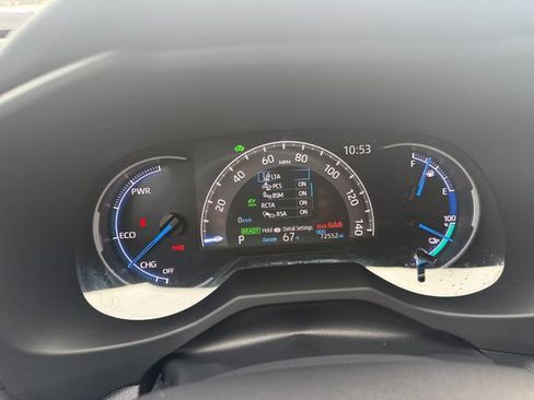 Used 2021 Toyota RAV4 XSE AWD/4WD image 16