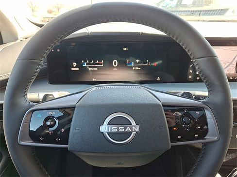 New 2025 Nissan Murano SL image 13