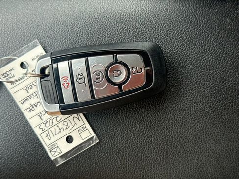 Used 2023 Ford Escape Platinum image 40