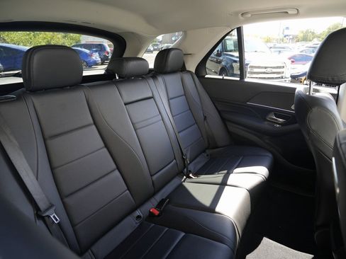 Used 2020 Mercedes-Benz GLE 450 4MATIC image 25