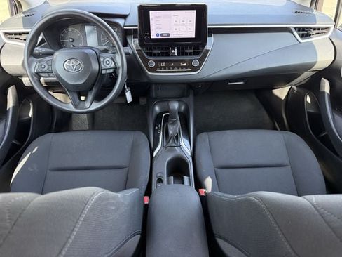 Used 2024 Toyota Corolla LE FWD image 11