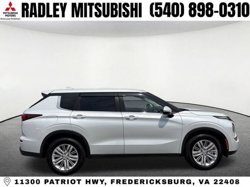 Used 2022 Mitsubishi Outlander ES AWD/4WD image 20