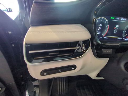 Used 2026 INFINITI QX60 Autograph w/ Dark Cargo Package AWD/4WD image 16