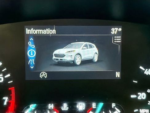 Used 2021 Ford Escape SE w/ Cold Weather Package image 10