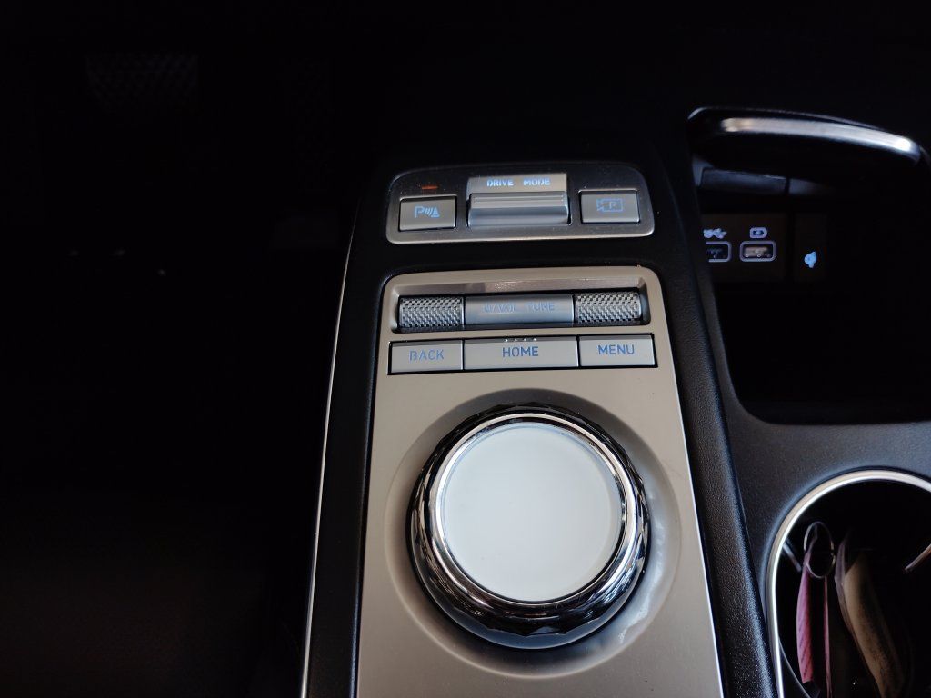 Used 2025 Genesis GV70 2.5T AWD/4WD image 41