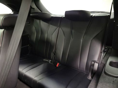Used 2022 Acura MDX A-Spec image 21