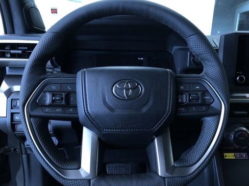 New 2026 Toyota Tacoma SR5 AWD/4WD image 18