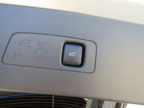 Used 2024 Lincoln Corsair Grand Touring w/ Equipment Group 301A image 16